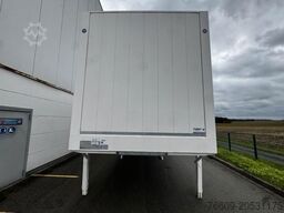 KRONE Heck hohe Portaltüren