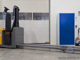 Jungheinrich ECE 225 HP