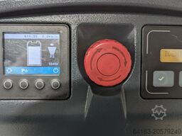 Jungheinrich ECE 225 HP