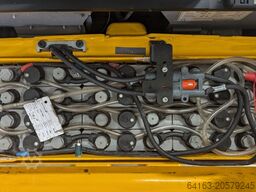 Jungheinrich ERE 120 feste Standplattform