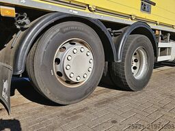 RENAULT T 460 6X2 STEER COMBI