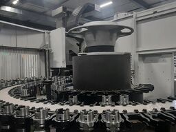 HERMLE C30U + ZM157 tooling magazine