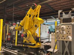Fanuc M-900iB/700