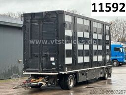 MENKE-JANZEN 4.Stock Viehanhänger Hubdach, Tränke