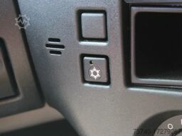 DAF CF 65 220 + lift + euro 5