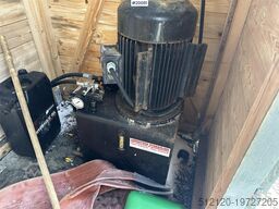 Palfinger PK 14080 C crane w/ hydraulic pump