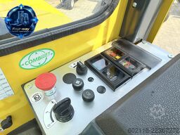 Combilift C3000 GAS TRIPLEX 6400 ONLY 953H CABIN