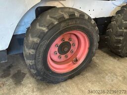 Bobcat S550