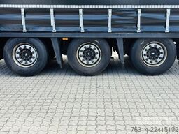 Schmitz Cargobull Curtainsider Mega Getränke
