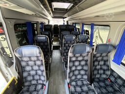 Mercedes-Benz Sprinter 519