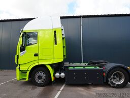 Iveco Stralis 460 CNG gas tractor unit