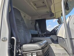 VOLVO FE 280.18 2T LIFT BOX 5.52 M
