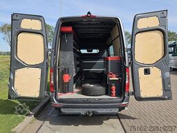 MERCEDES-BENZ SPRINTER 317 L2H2 LED Navi Autom.