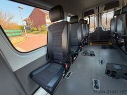 MERCEDES-BENZ Sprinter 314 BlueTEC 9Sitze Motor baut Druck auf