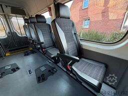 MERCEDES-BENZ Sprinter 314 BlueTEC 9Sitze Motor baut Druck auf