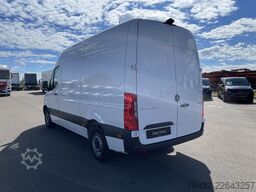 MERCEDES-BENZ Sprinter 311 CDI KA /L2H2/3665/MBUX/KLIMA/KAMERA