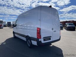 MERCEDES-BENZ Sprinter 311 CDI KA /L2H2/3665/MBUX/KLIMA/KAMERA