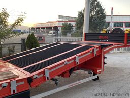 GVN Trailer 3 Axle Hydraulic Platform Lowbed