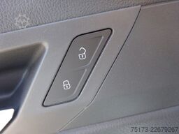 FORD Transit Connect Limited L1 Kasten Autm 2xS-Tür