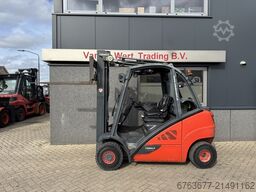 LINDE H25T-02 Triplo 550 freelift sideshift 4e functie 2015 9100uur LPG