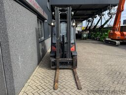LINDE H25T-02 Triplo 550 freelift sideshift 4e functie 2015 9100uur LPG