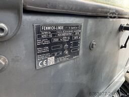 LINDE H25T-02 Triplo 550 freelift sideshift 4e functie 2015 9100uur LPG