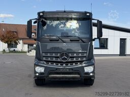 Mercedes-Benz Arocs 2646 6x4 3-Seitenkipper Schwarzmüller