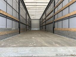 Schmitz Cargobull Curtainsider Standard