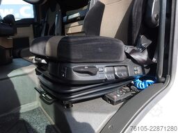 MAN TGS 26.360 + klep 6x2 FLOWER TRUCK  Carrier Die...