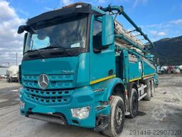 MERCEDES-BENZ Arocs 3742 8x4 mit Sermac Betonpummpe Bj 18