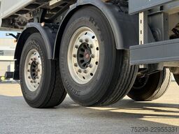 Volvo Trucks FH Electric 6x4 / Swiss-Vehicle
