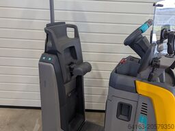 Jungheinrich EZS 130 neuwertig