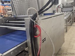 Rademaker midrange croissant machine + V moulder