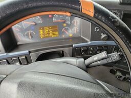 VOLVO FM-480-37 8x4 Kipper Ad-Blue Lift-Lenk