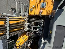 Liebherr LH 50 + GRAPPLE