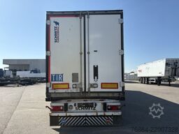 SCHMITZ SCB S3B KüHLAUFLIEGER, CARRIER MAXIMA 1300,  LIFTACHSE
