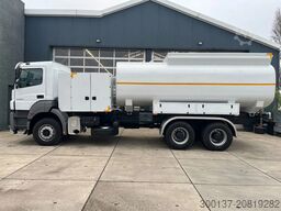 Mercedes-Benz Axor 3344 6x4 Water Tank Truck