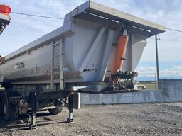 Louault VF9 Steel Trailer