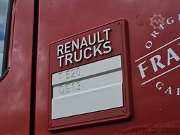 RENAULT T 520