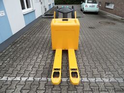 Jungheinrich ERE 120 - feste Plattform - TOP-Batterie