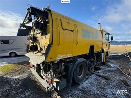 MAN 18.313 Sweeper w/ Bucher Optifant 70 superconstruc