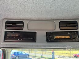 MERCEDES-BENZ ATEGO 818 / 2 x AHK / 3 SITZER / 23 TKM !