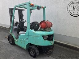 Mitsubishi FG25T