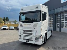 SCANIA S450 4x2 2x Tanks 1100L