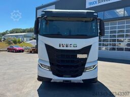 IVECO AS280X48 6x2 Hiab 21T