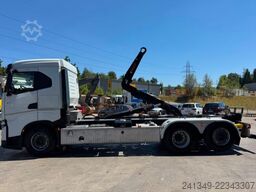 IVECO AS280X48 6x2 Hiab 21T