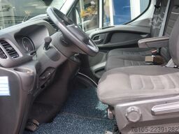 Iveco 50C18 C1 Rijbewijs. Laadvermogen 2184 KG. Hi-Ma...