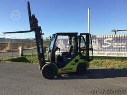 Clark S35D