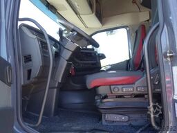Volvo FH 460 GLOBETROTTER