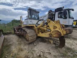 Komatsu AX-3